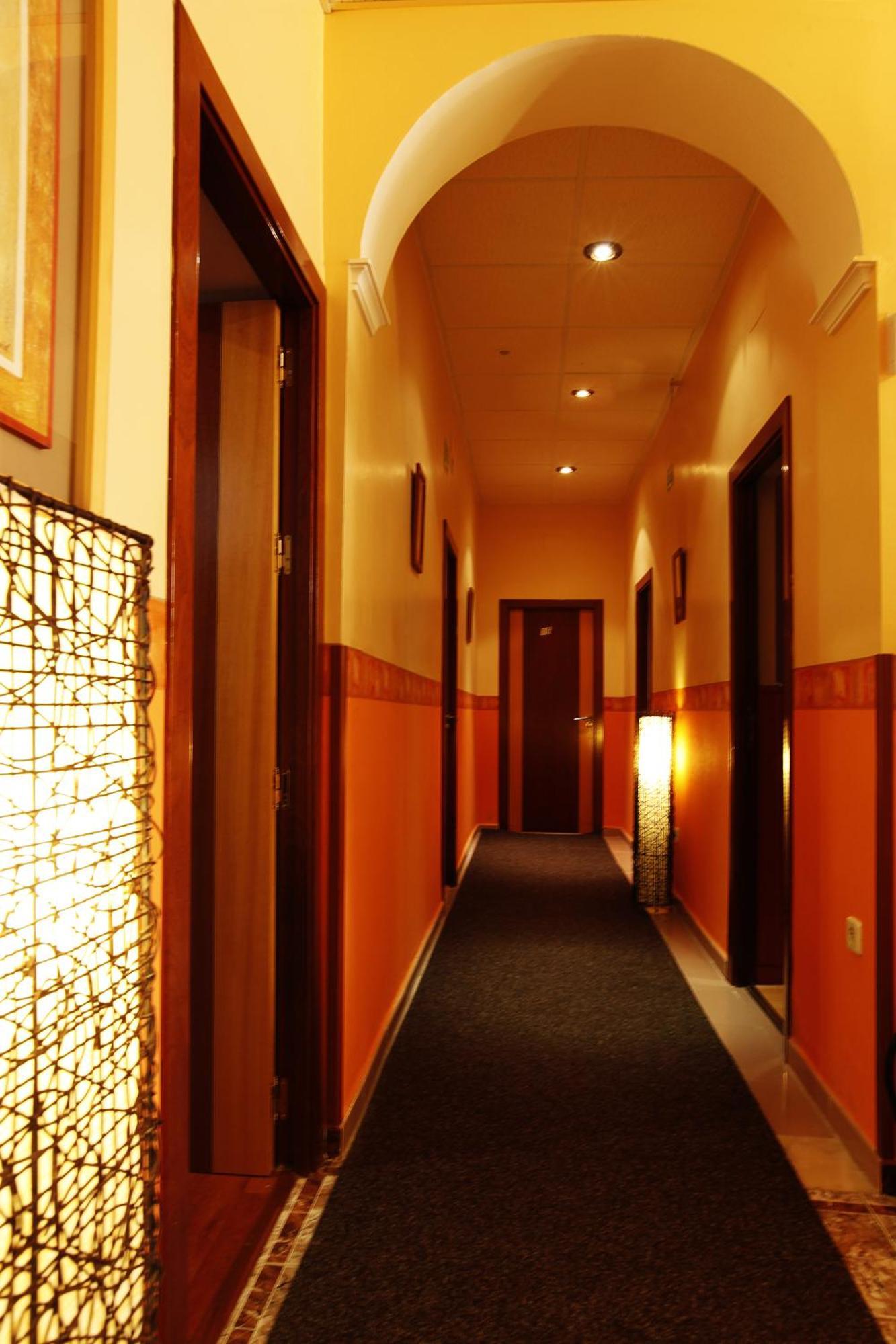 Hostal Paris San Fernando Exterior foto